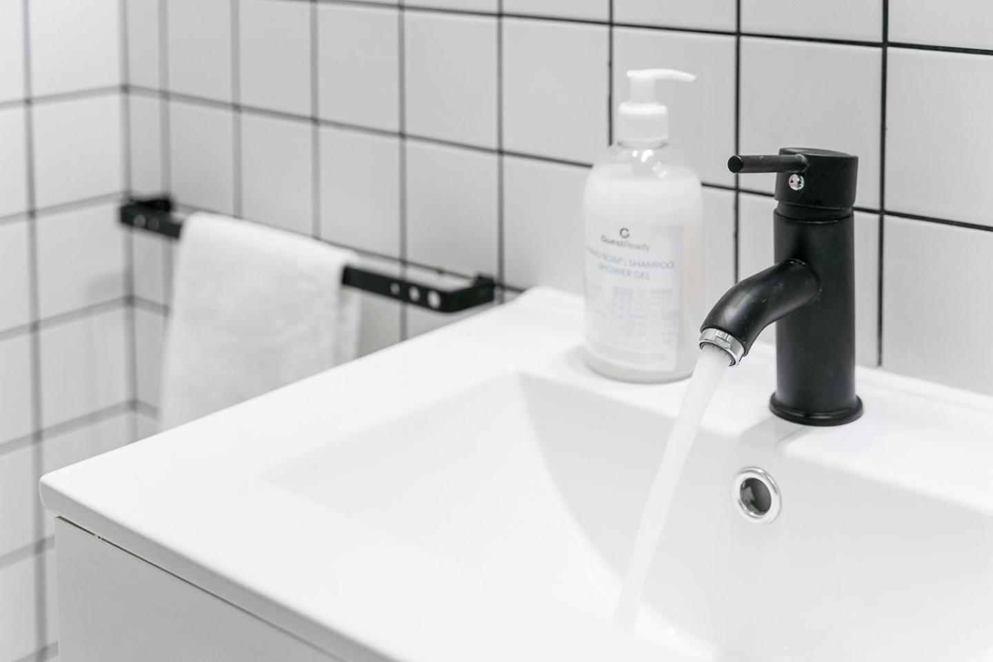 Guestready - Uptown Suites 5 OOporto Exteriör bild