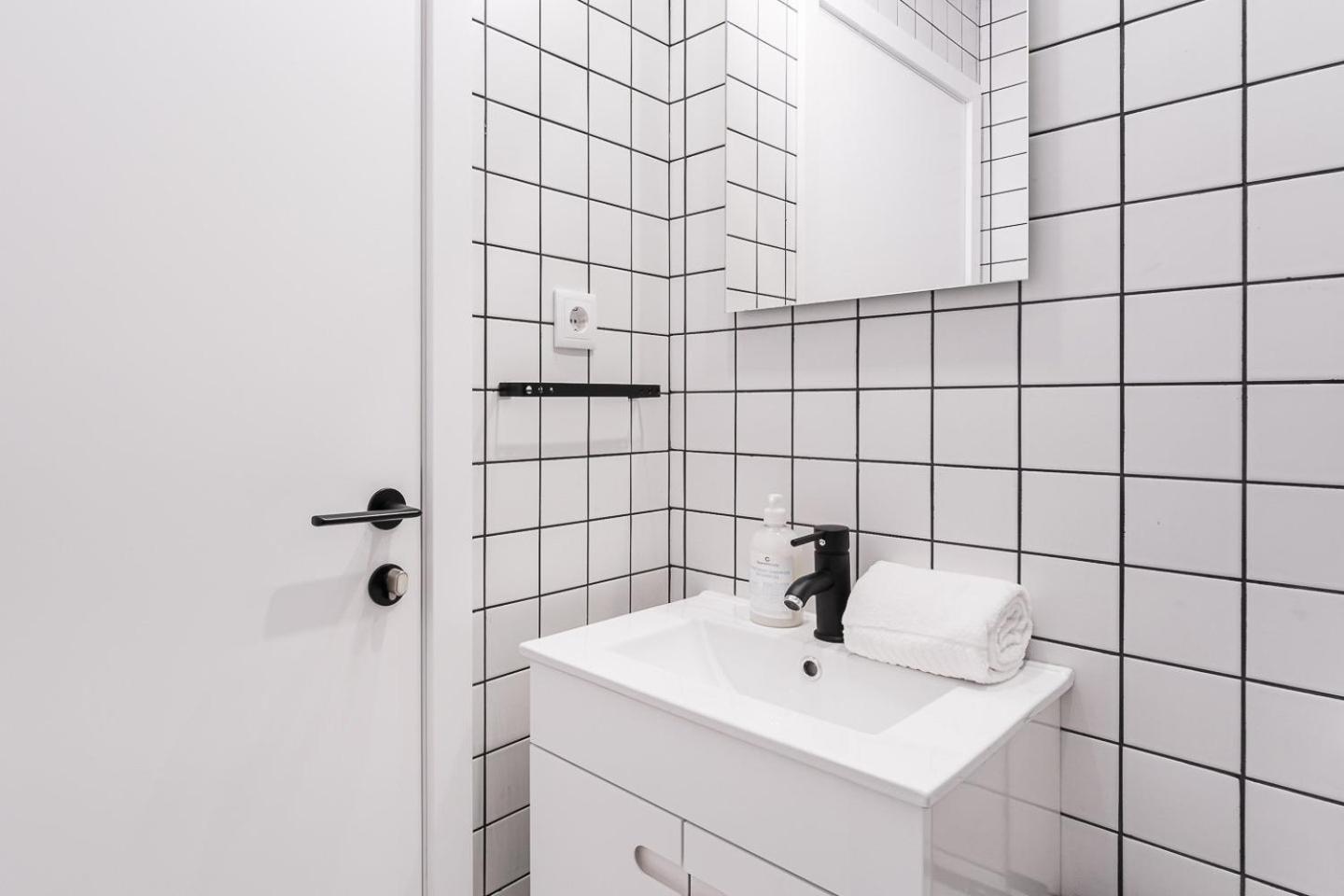 Guestready - Uptown Suites 5 OOporto Exteriör bild